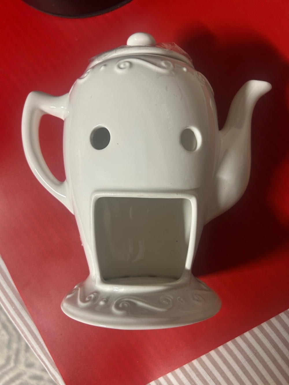 vintage white ceramic item retired PartyLite "Sidewalk Café" Aroma Melt Warmer